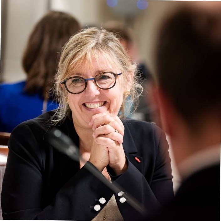 Sylvie RETAILLEAU, Présidente d'honneur du Jury Science Factor